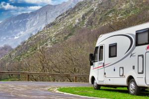 Estacionamiento de autocaravanas Soto de Sajambre1