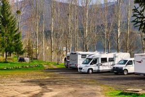 Estacionamiento para autocaravanas Riaño4