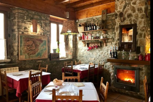 Restaurante Albergue Turístico La Venta de Eslonza0