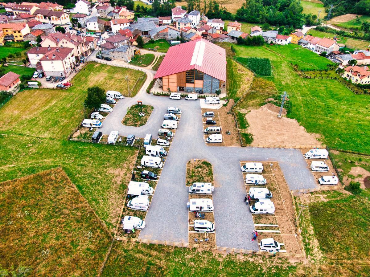 Área de autocaravanas Posada de Valdeón0