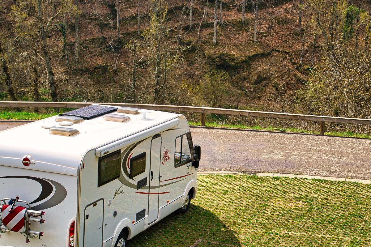 Estacionamiento de autocaravanas Soto de Sajambre4