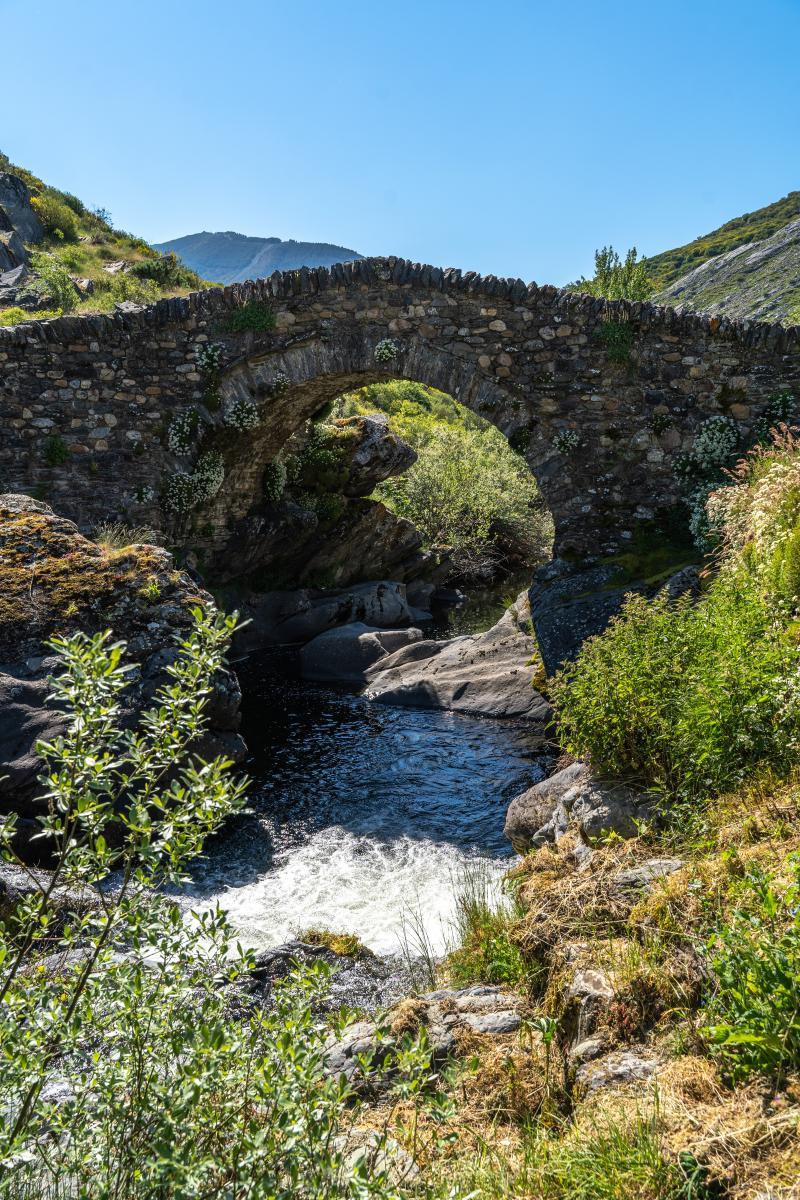 Puente de Cerulleda. La puente de abajo0