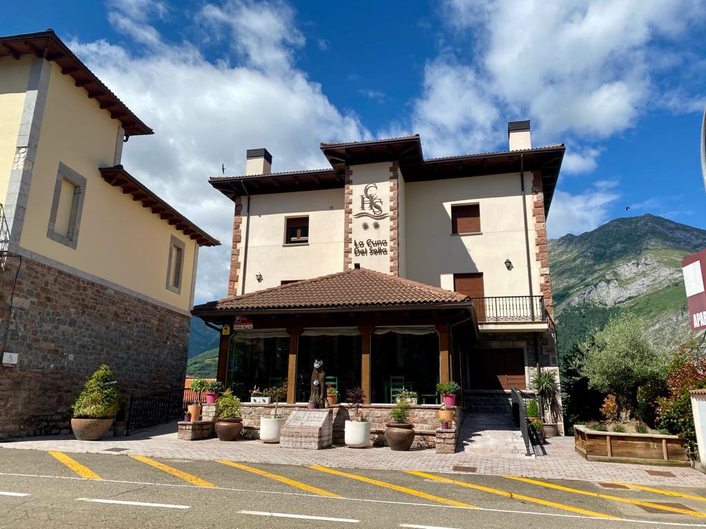 HOSTAL LA CUNA DEL SELLA1