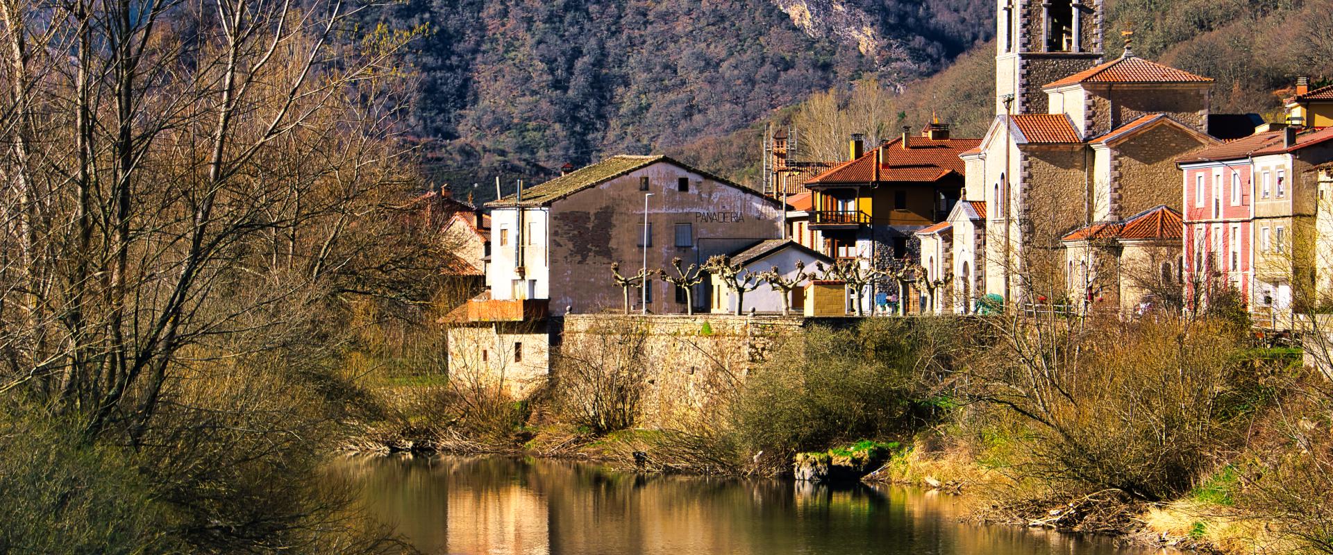 CRÉMENES(TURISMO MONTAÑA RIAÑO)