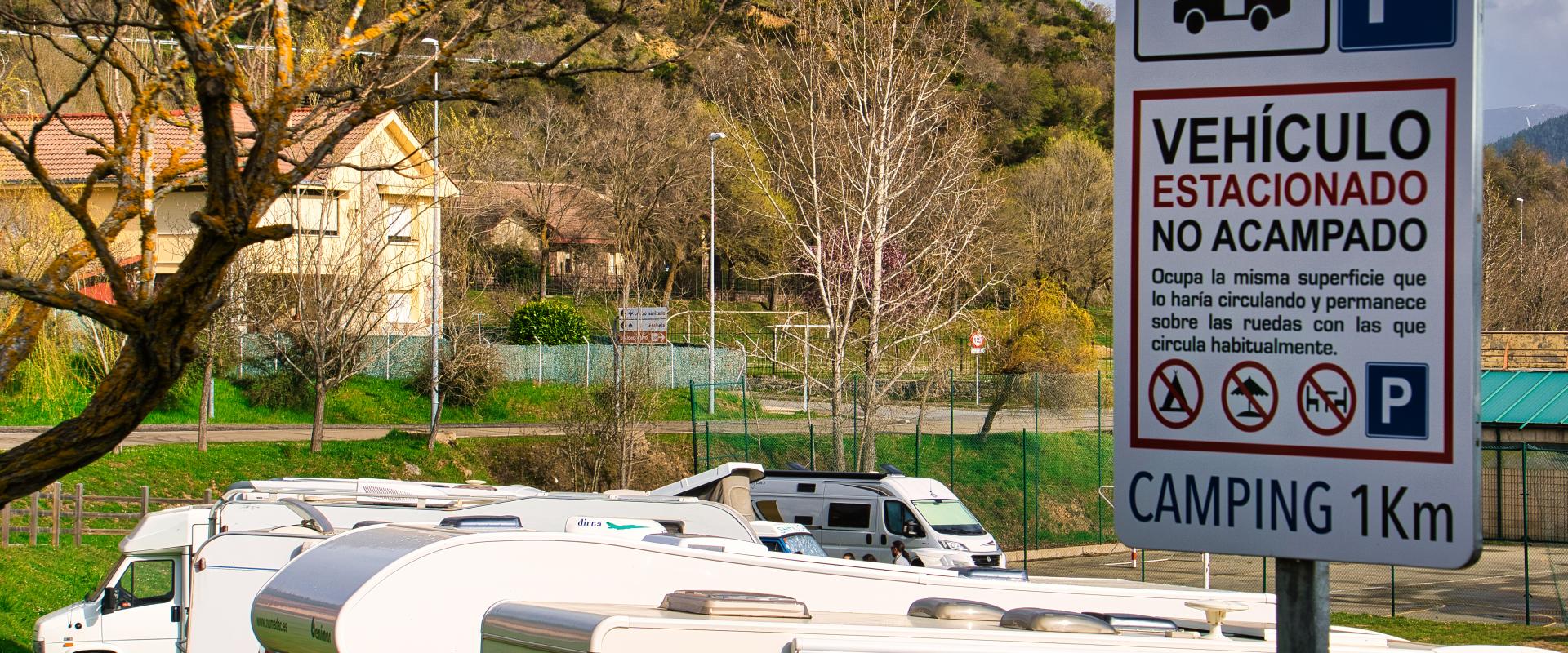 ESTACIONAMIENTO AUTOCARAVANAS RIAÑO (TURISMO MONTAÑA RIAÑO)