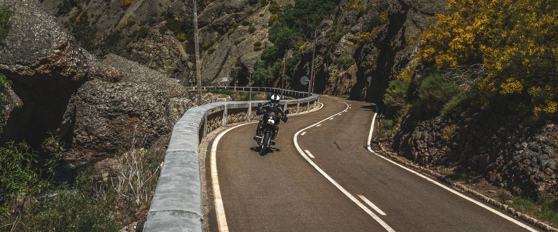 MOTO RUTAS (TURISMO MONTAÑA RIAÑO)